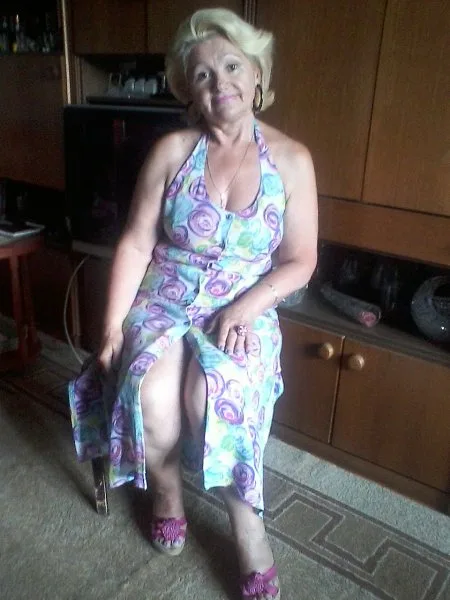 Фото пользователя Галина, 62 лет, город Москва, цель знакомства: Спонсорские отношения