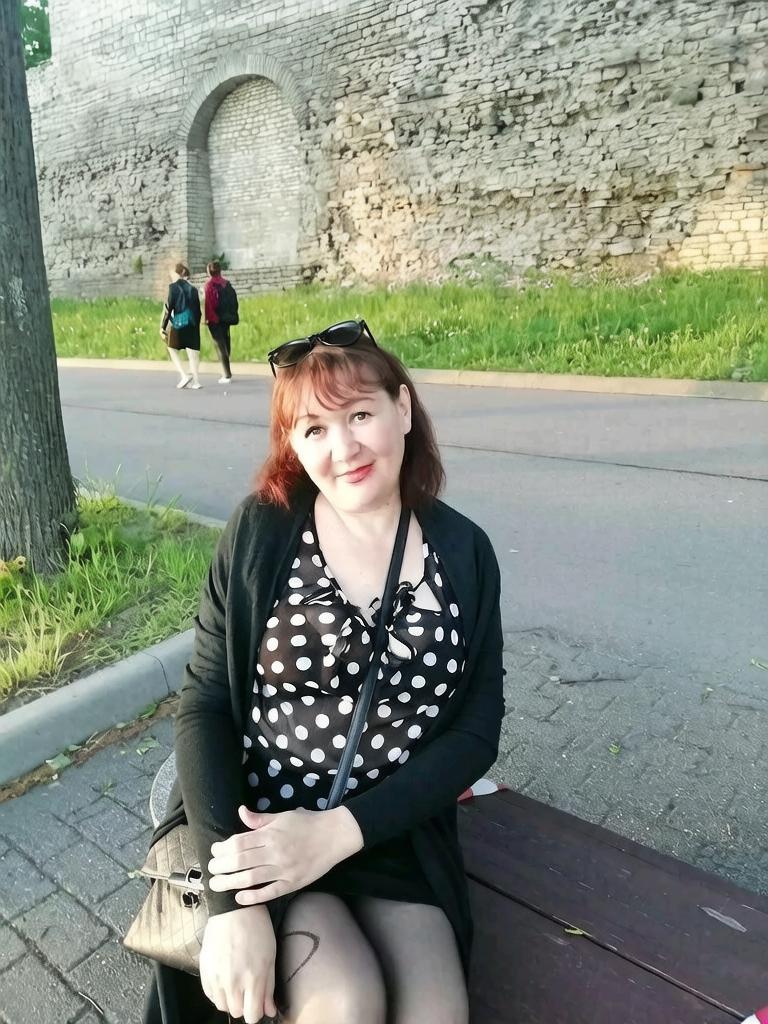 Фото пользователя Оксана, 45 лет, город Псков, цель знакомства: Долгосрочные отношения