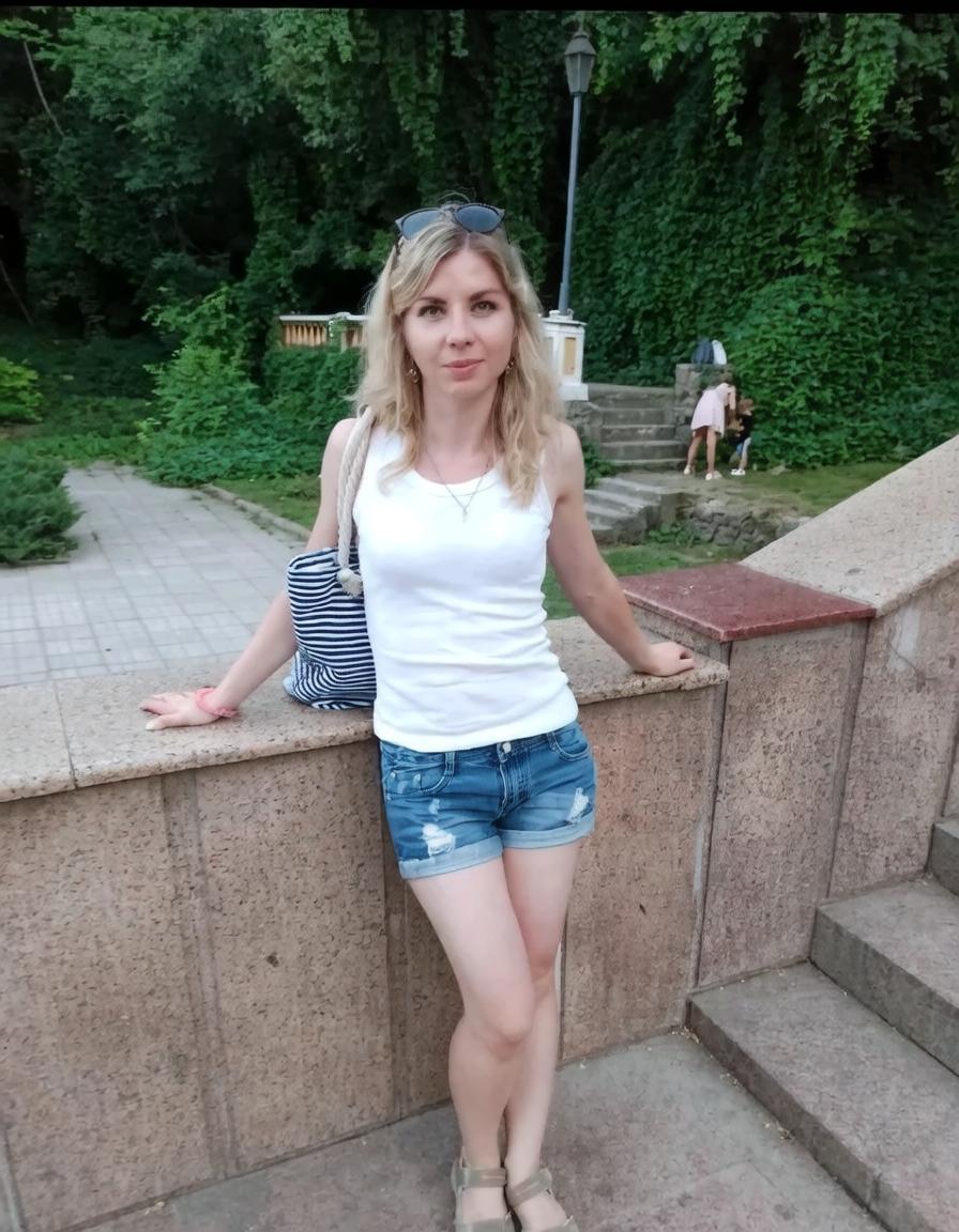 Фото пользователя Виктория, 39 лет, город Таганрог, цель знакомства: Серьёзные отношения